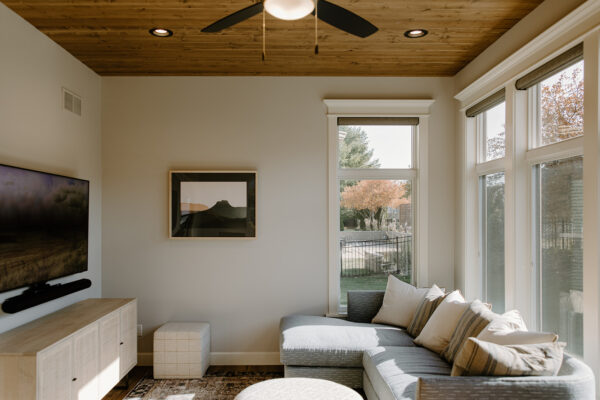 Jones {knapp builders}